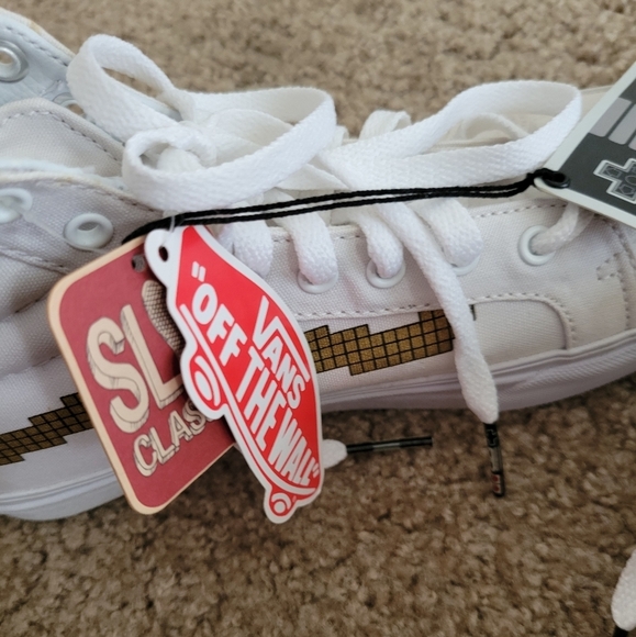 Vans Nintendo Sk8 Size 6 Men 7.5 Ladies NWT - Picture 4 of 6